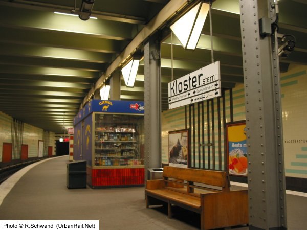 > Hamburg UBahn Gallery U1