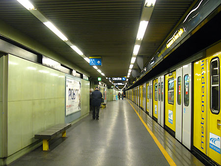 Metro Napoli - Linea 1 - Medaglie d'Oro