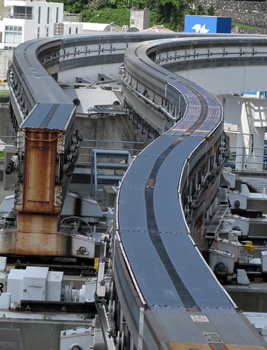 Naha Monorail Yuirail