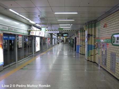 Seoul Subway Line 2