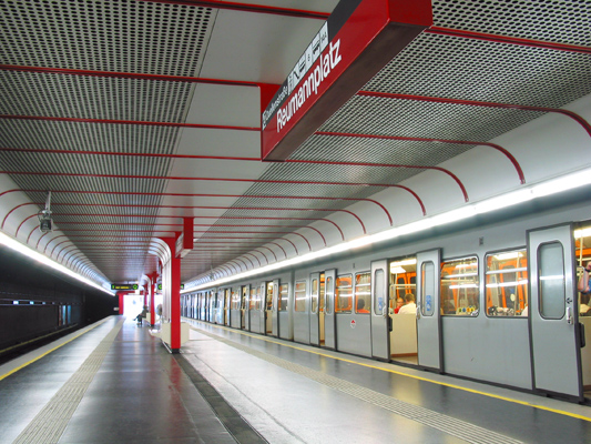 U1 Reumannplatz