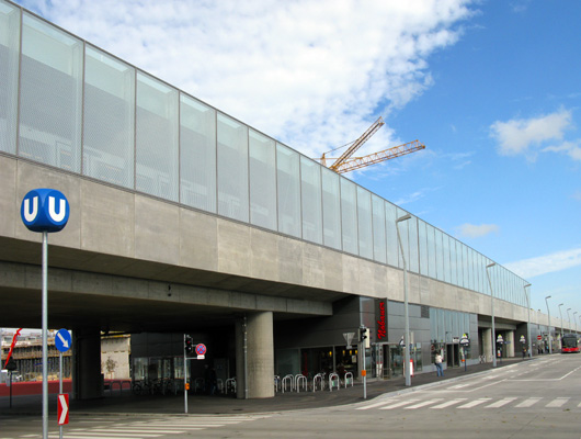 U2 Aspernstraße