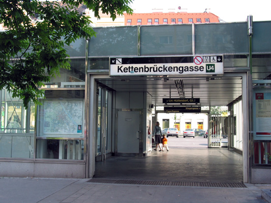 U4 Kettenbrückengasse