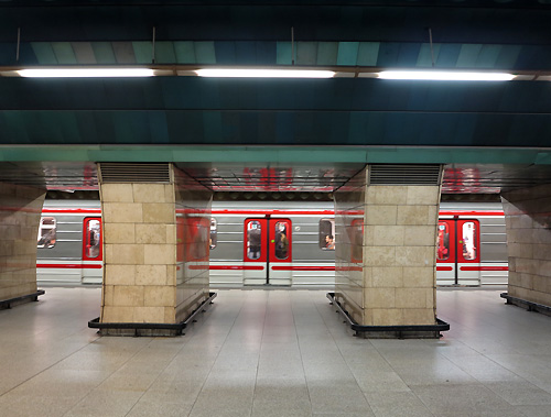 Metro Praha Line A