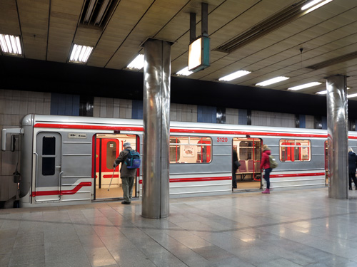 Metro Praha Line A