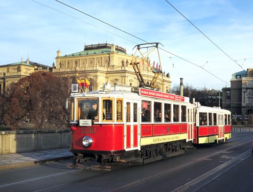 Praha tram