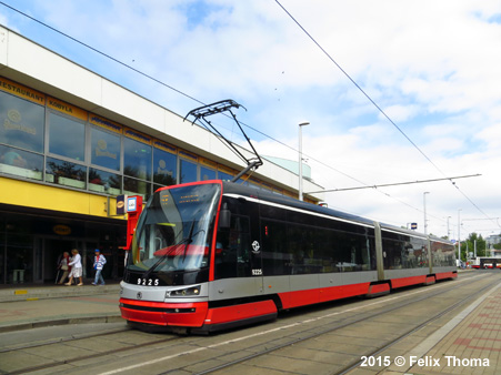 Praha tram