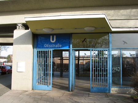 U-Bahnhof Otisstraße