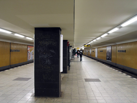 U-Bahnhof Ullsteinstraße