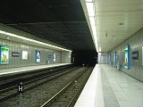 Line 2 Beckhausstraße © Robert Schwandl