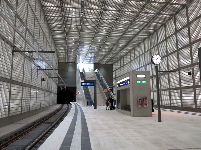 Leipzig S-Bahn City Tunnel  Wilhelm-Leuschner-Platz