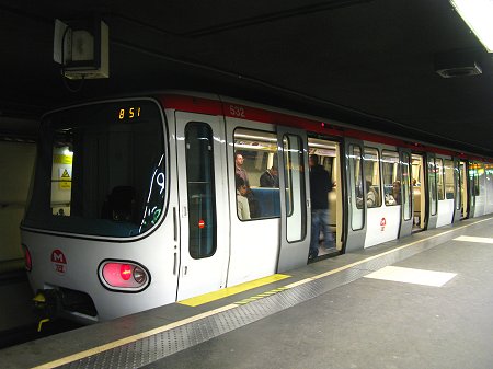 Metro Lyon Ligne B
