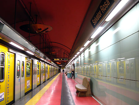 Metro Napoli - Linea 1 - Salvator Rosa