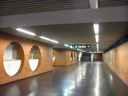 Metro Napoli - Linea 1 - Colli Aminei