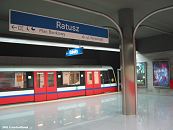 Ratusz 2003 © UrbanRail.Net