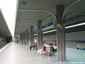 Ratusz 2003 © UrbanRail.Net